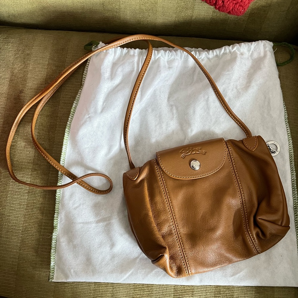 Longchamp purse